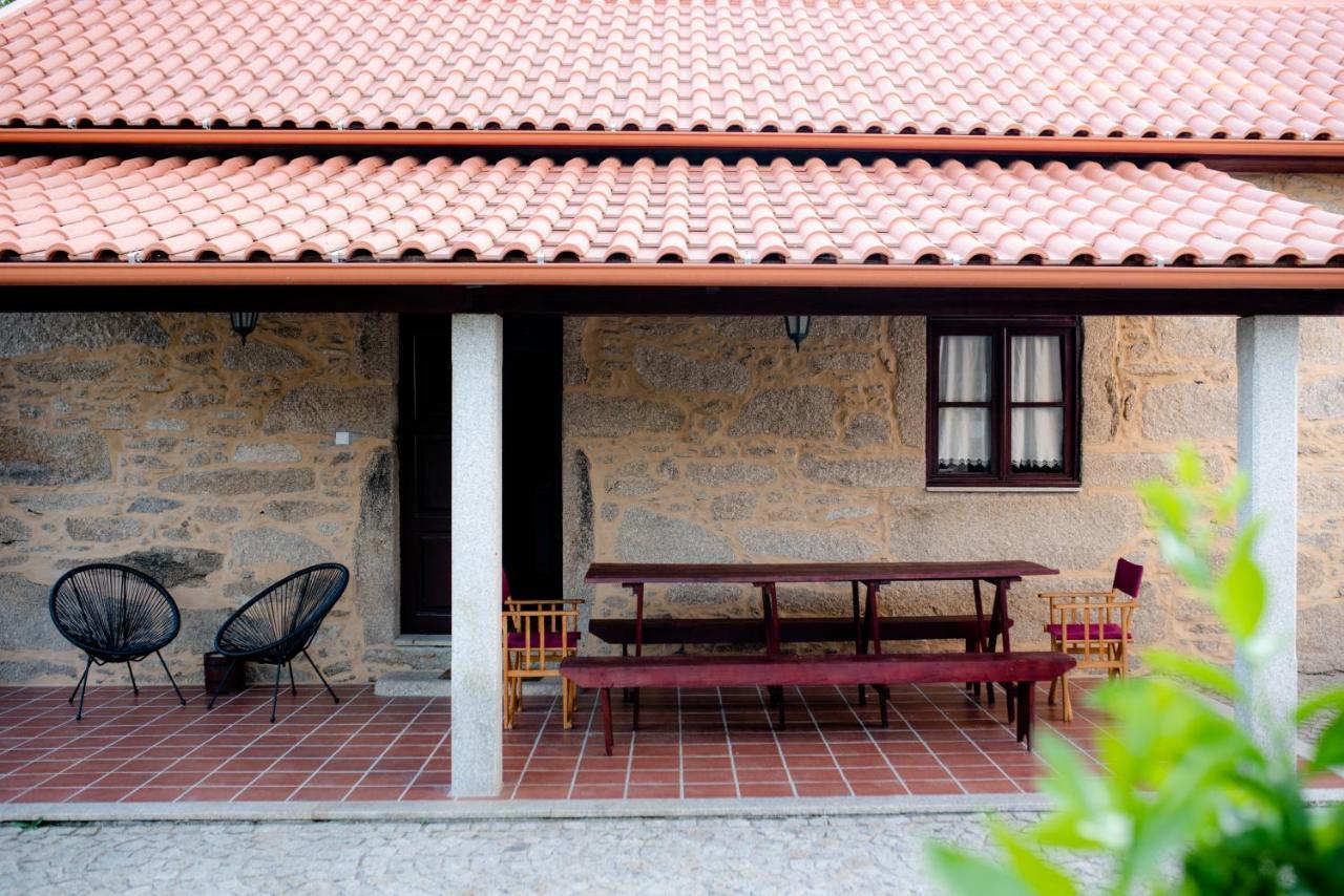 Quinta De Vila Nova - Agroturismo Monção エクステリア 写真